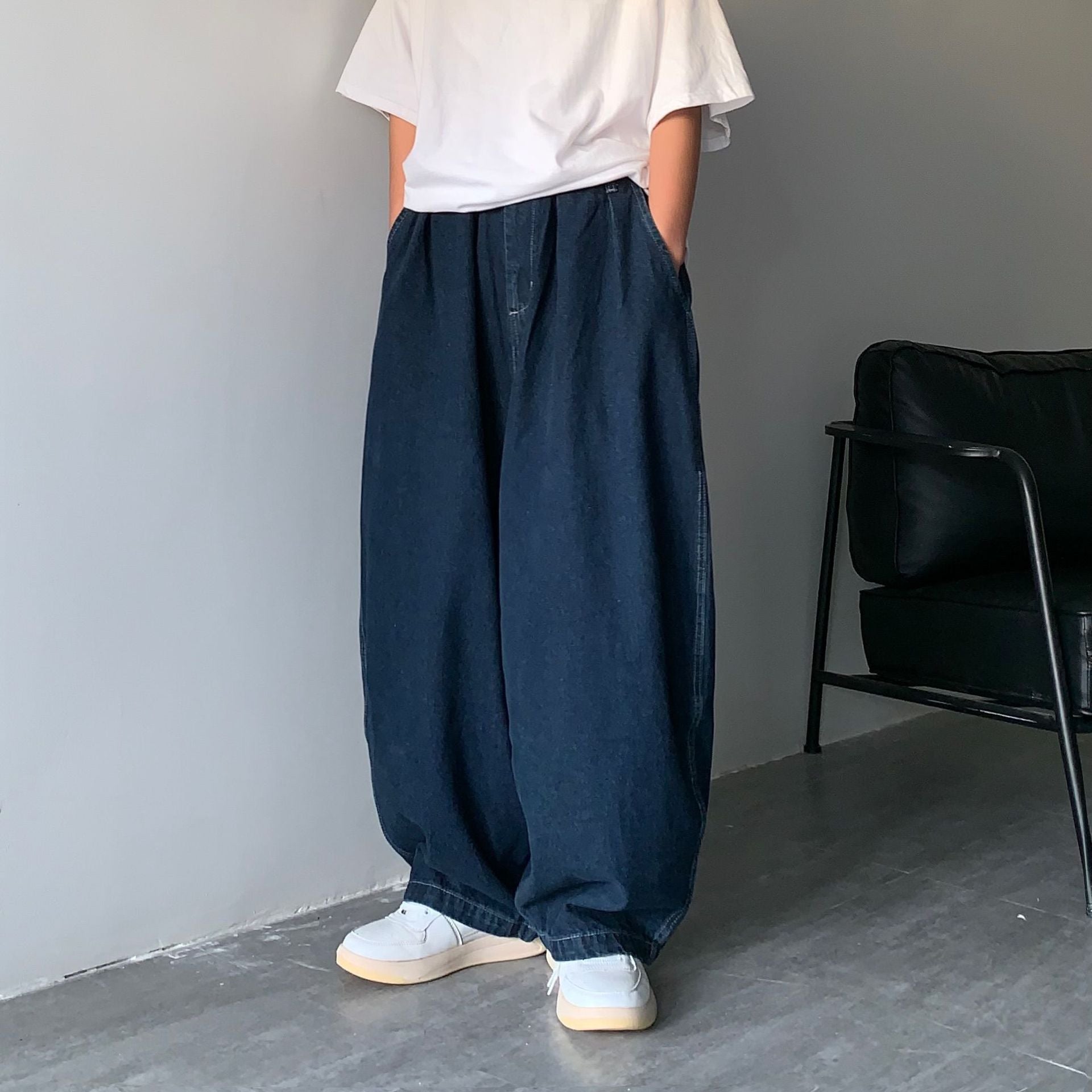Men Loose Wide-leg Denim Trousers Light Blue